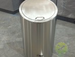 室內圓柱形腳踏式不銹鋼垃圾桶