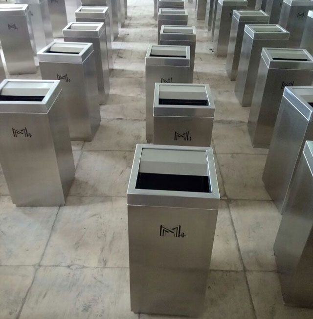 商場不銹鋼垃圾桶圖片