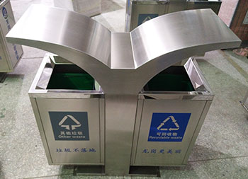 戶外市政環衛不銹鋼雙分類垃圾箱主圖