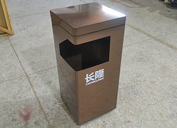 景區(qū)電鍍方形不銹鋼垃圾桶主圖