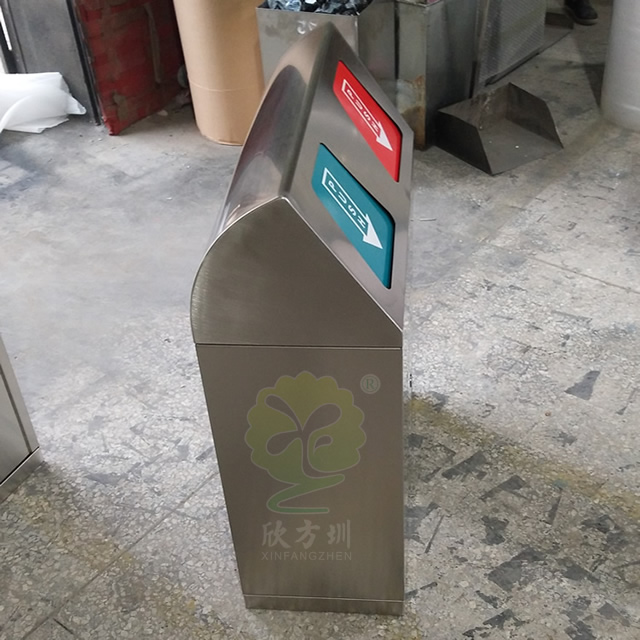 創意戶外帶蓋分類不銹鋼垃圾桶